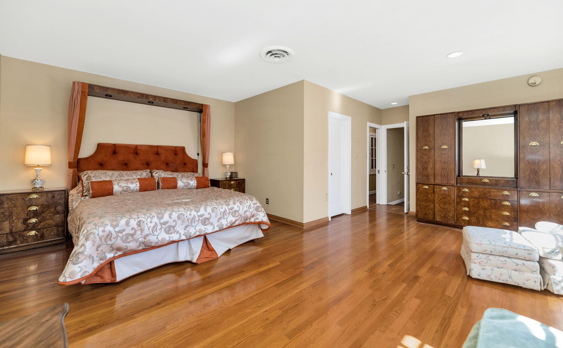Primary bedroom suite